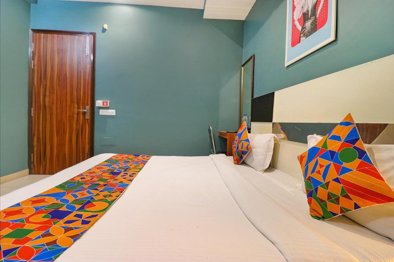 Fabhotel Church House Rohini Delhi Kültér fotó