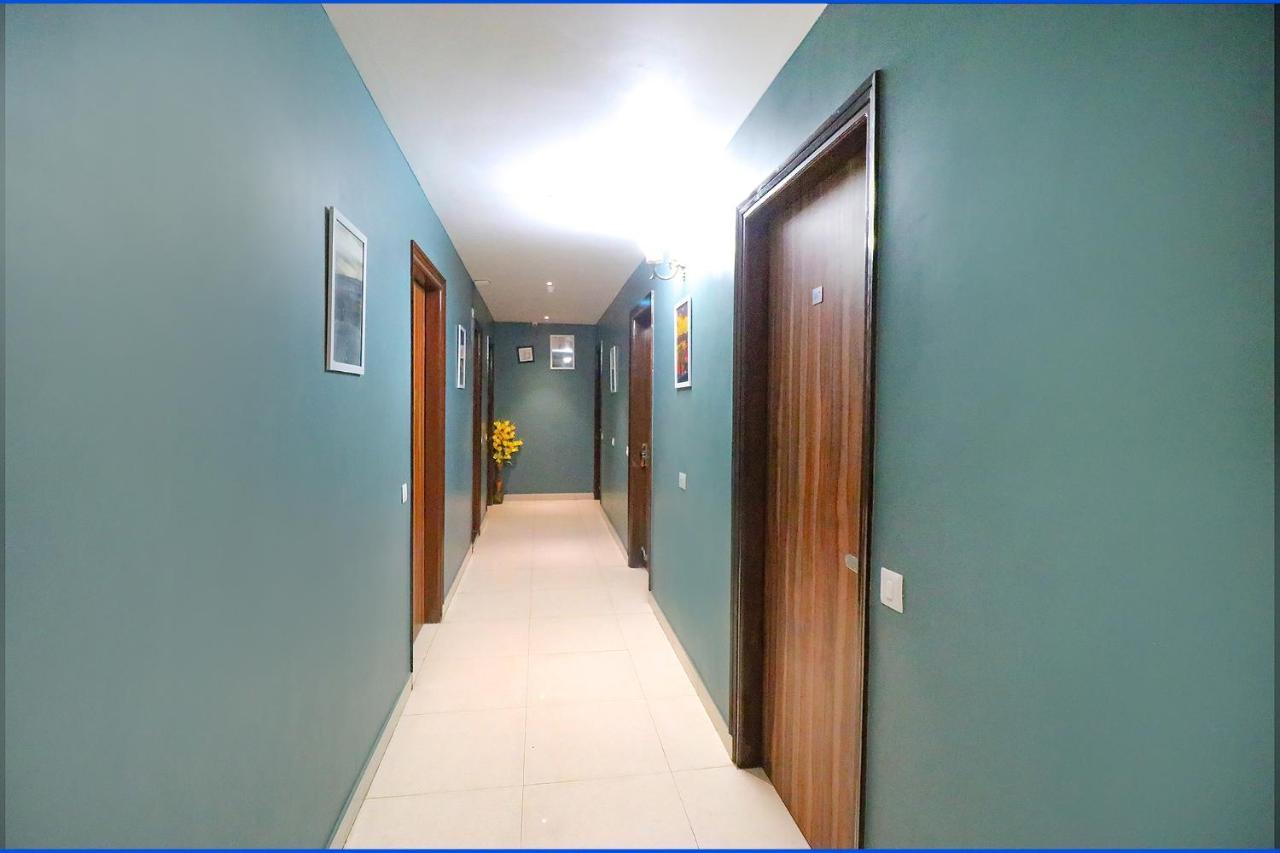 Fabhotel Church House Rohini Delhi Kültér fotó
